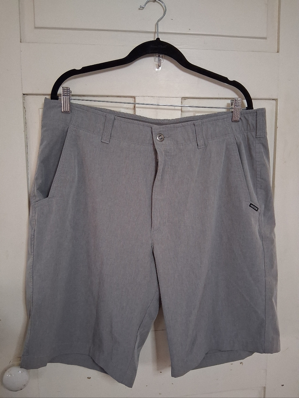 Ascend Light Gray Men's Athletic Fishing Hiking Golf Classic Shorts Sz 38 Waist
